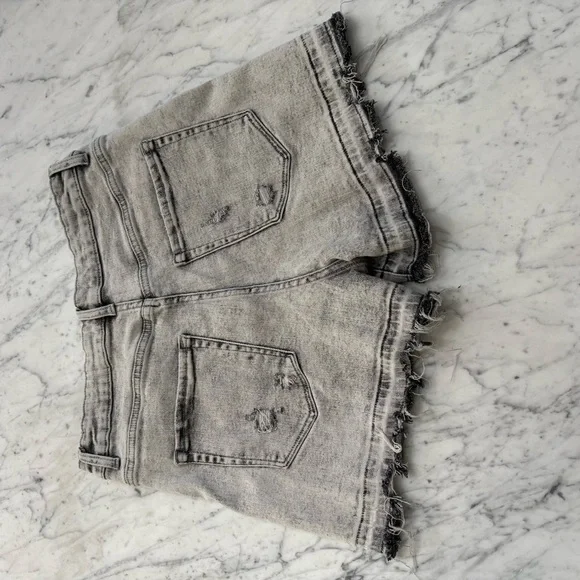 Vervet Jean Shorts Size XL (12-14) Black Acid HI Rise Denim Distressed Destroyed - Picture 6 of 6